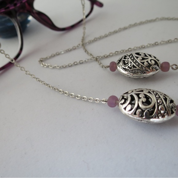Eyeglass chain, silver chain with antiqued silver filigree. Leash for sunglasses - Picture 3 of 7